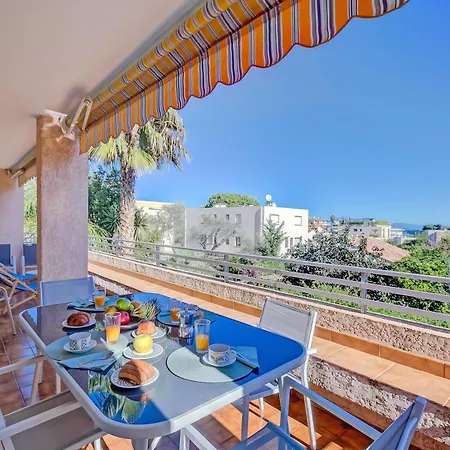 1 Bedroom Apartment, Pool&garage - Happy * Antibes